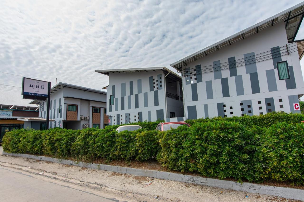 Hotel Matini Klong1 Rangsit Esterno foto