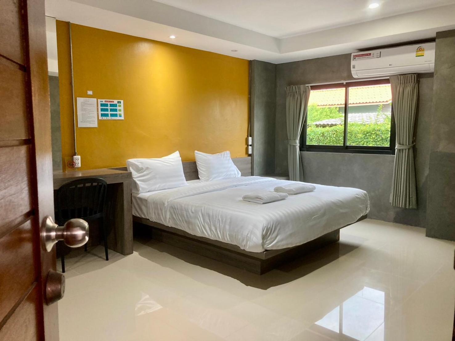 Hotel Matini Klong1 Rangsit Esterno foto